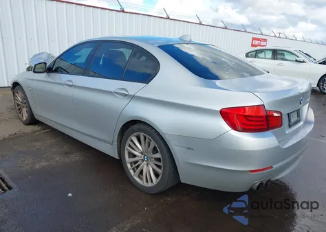 2011 BMW 550I из США, поврежденный, VIN WBAFR9C51BC617921
